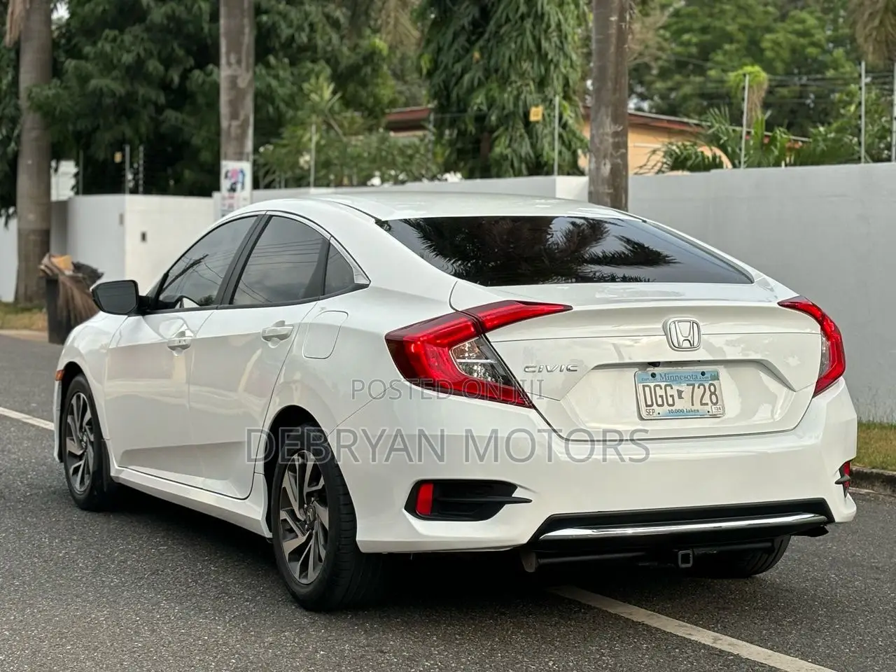 Honda Civic EX Sedan 2019 White