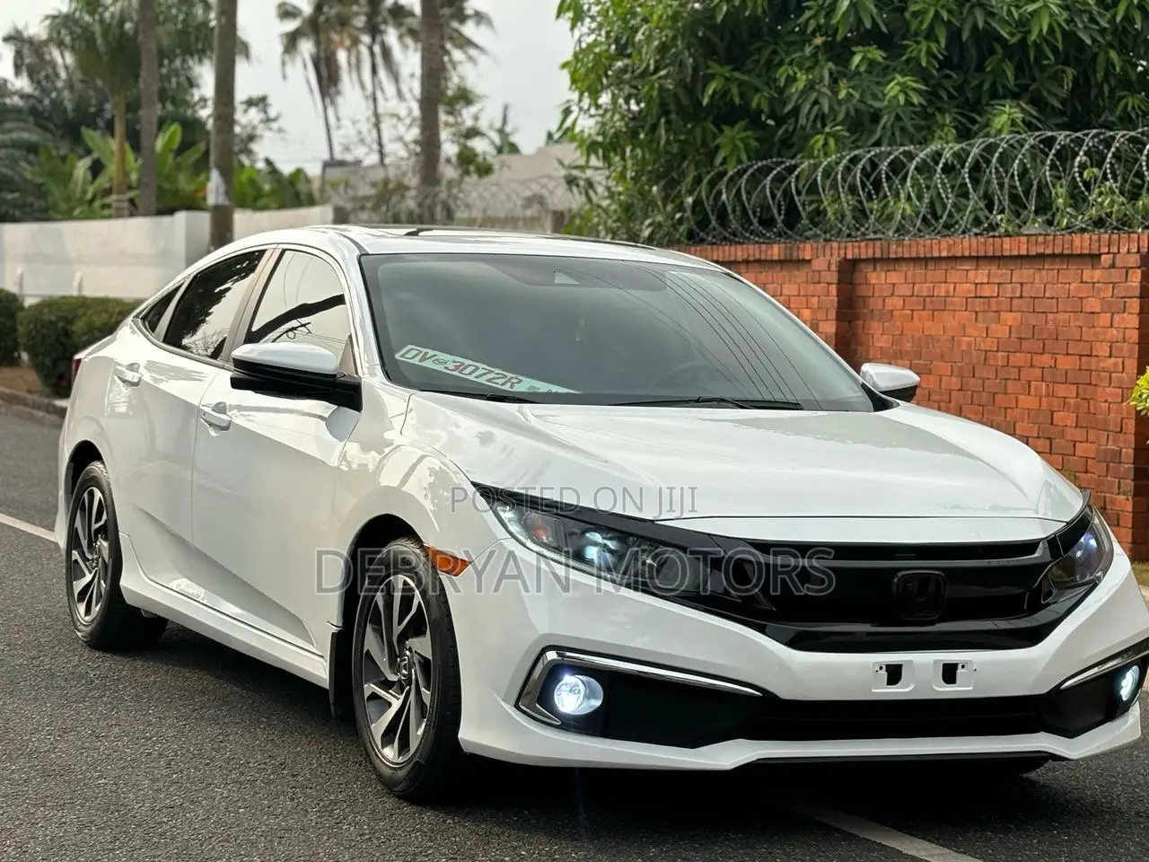 Honda Civic EX Sedan 2019 White