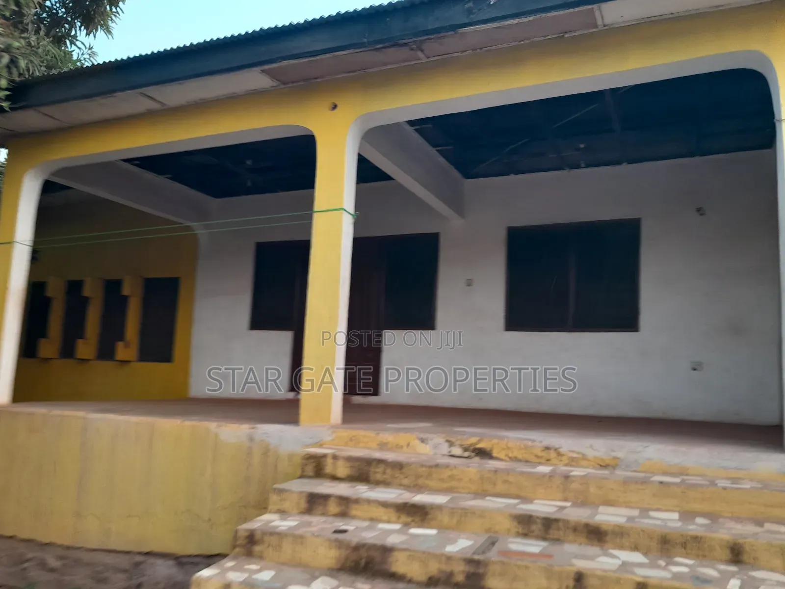 Property for Guest House/ Hotel ( Well Located)