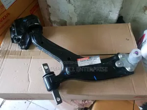 Photo - Honda CR-V 2015 Lower Arm Complete. Original.