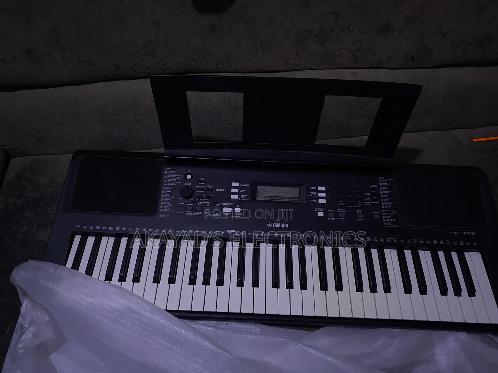 Yamaha PSR E363 Piano Keyboard Going for GHS 3500