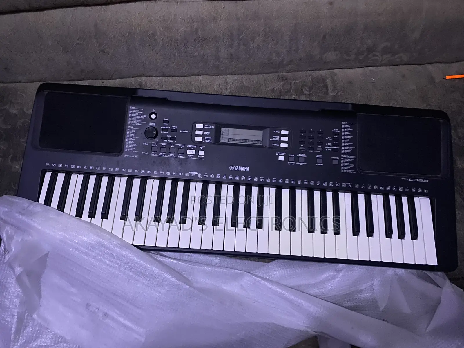 Yamaha PSR E363 Piano Keyboard Going for GHS 3500