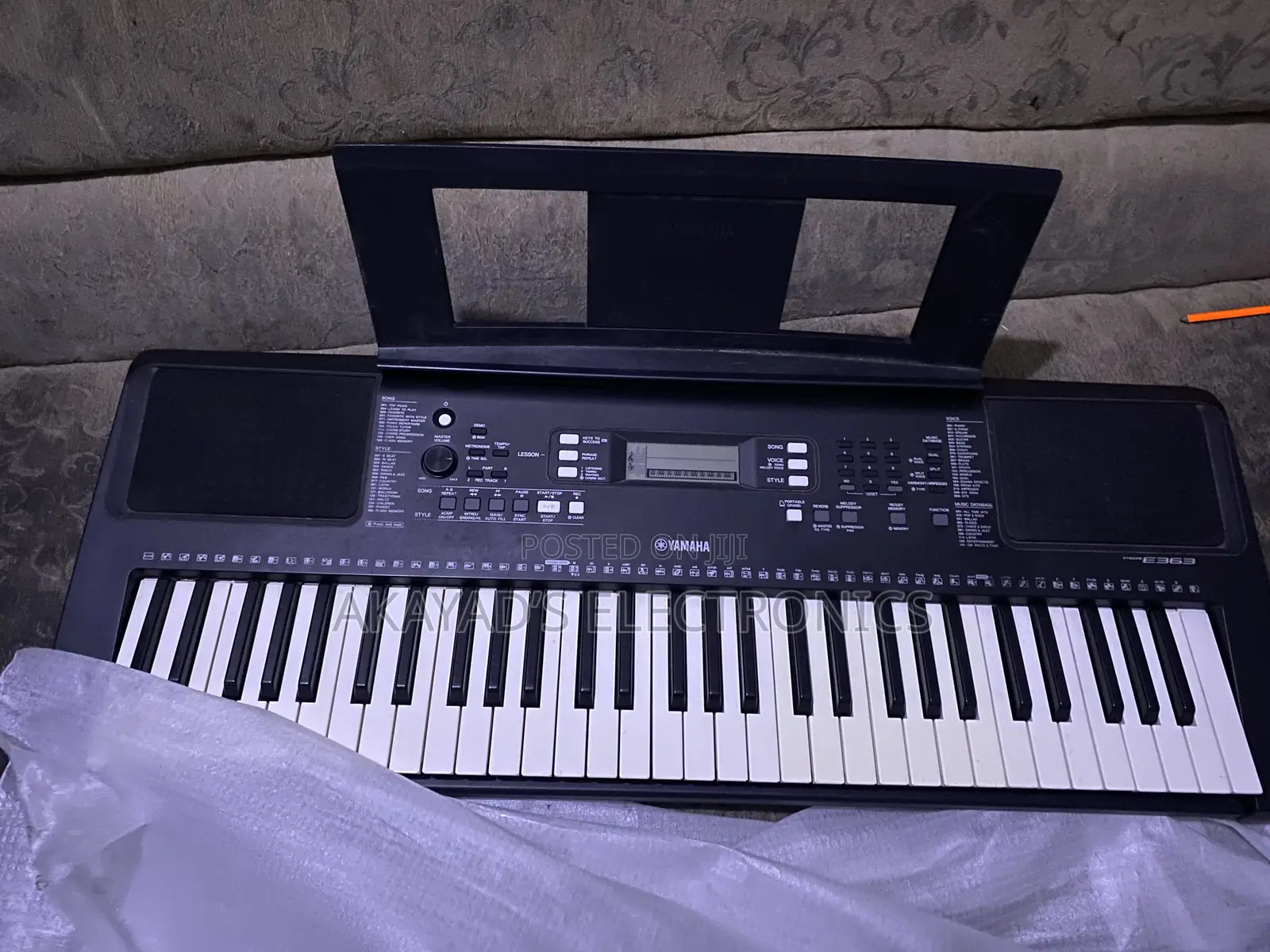 Yamaha PSR E363 Piano Keyboard Going for GHS 3500