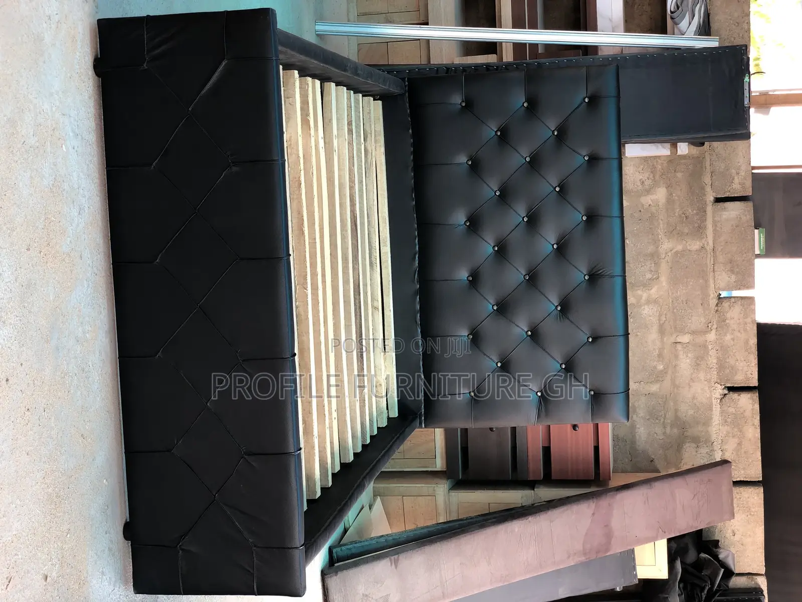 Black Double Bedframe 54/75// Free Delivery