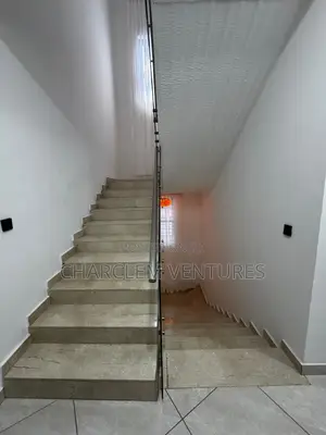 6bdrm House in Charclem Ventures, Accra Metropolitan for rent