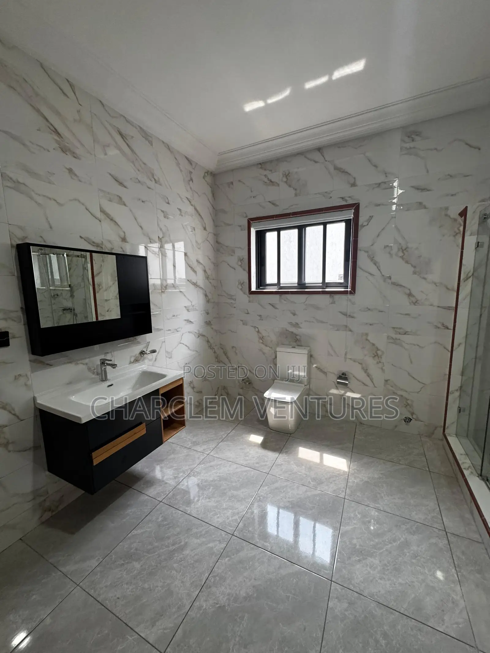 6bdrm House in Charclem Ventures, Accra Metropolitan for rent