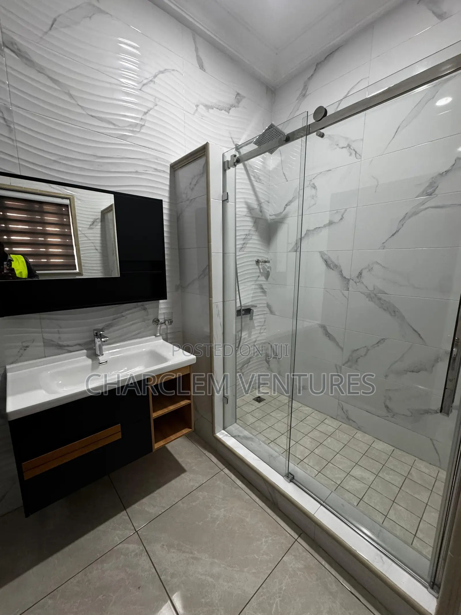 6bdrm House in Charclem Ventures, Accra Metropolitan for rent