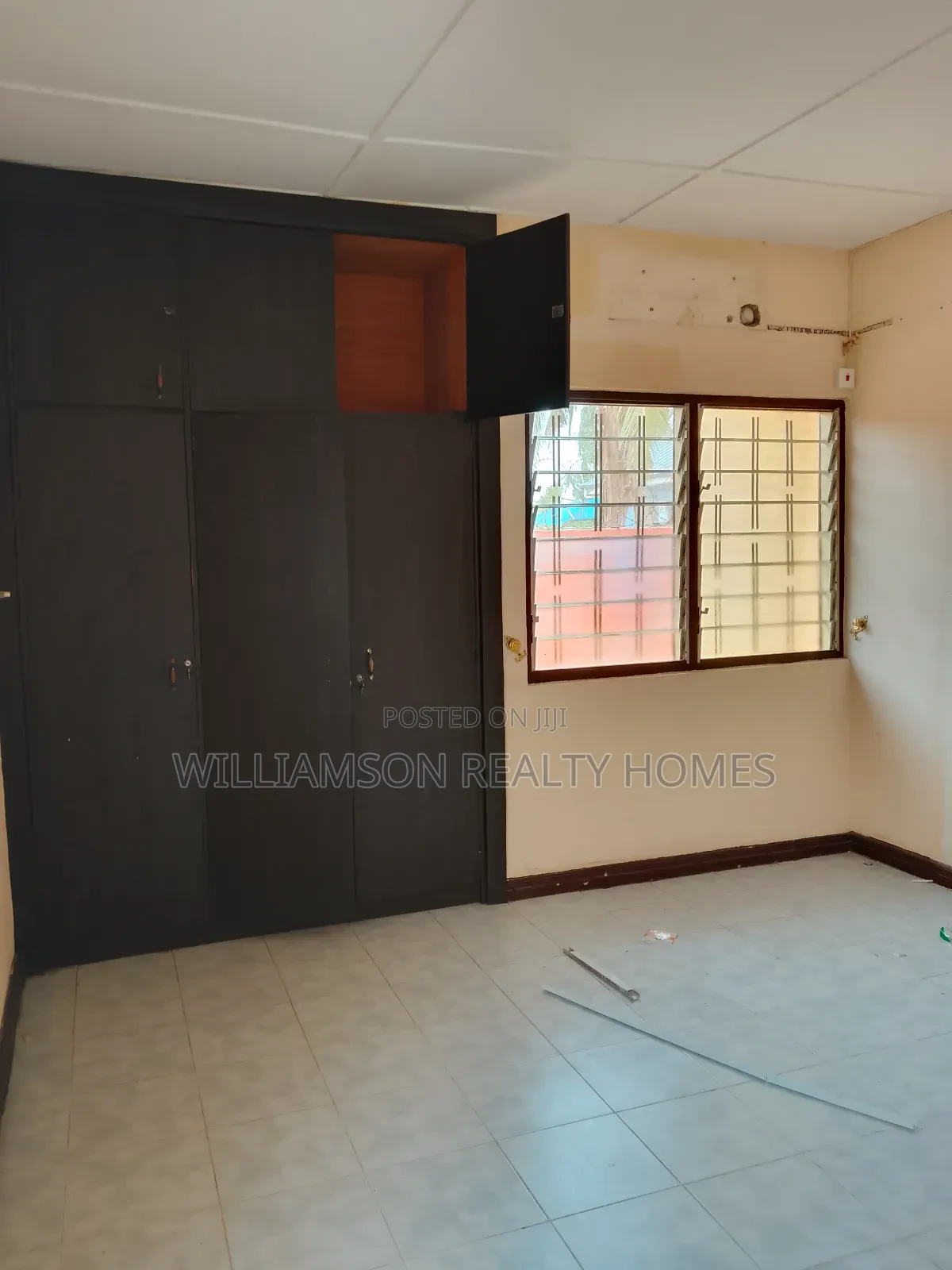 2bdrm House in Regimanuel Estate, Spintex for rent