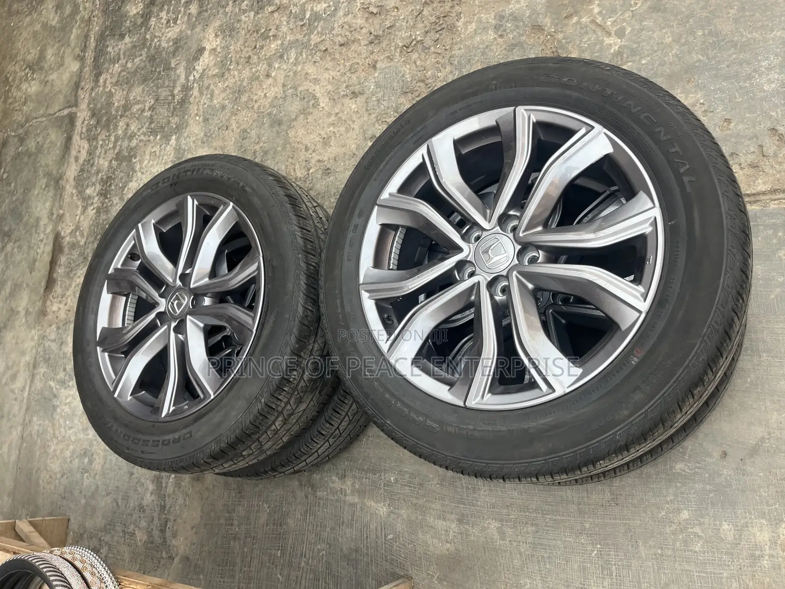 Honda Rim With Continental Tires, Rim18 Tire 235 / 55 / R19