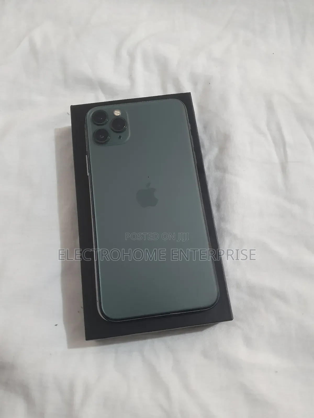 New Apple iPhone 11 Pro Max 256 GB Gray