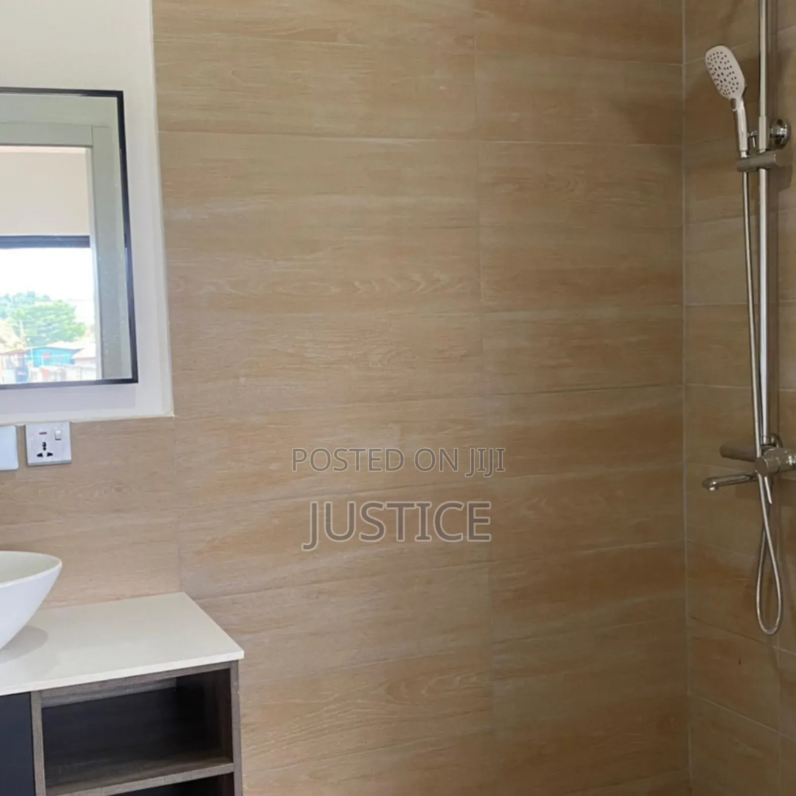 3bdrm Duplex in Ayi Mensah, Oyarifa for sale