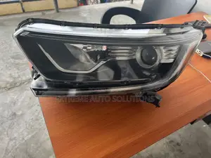 Honda CR-V 2018 Headlights