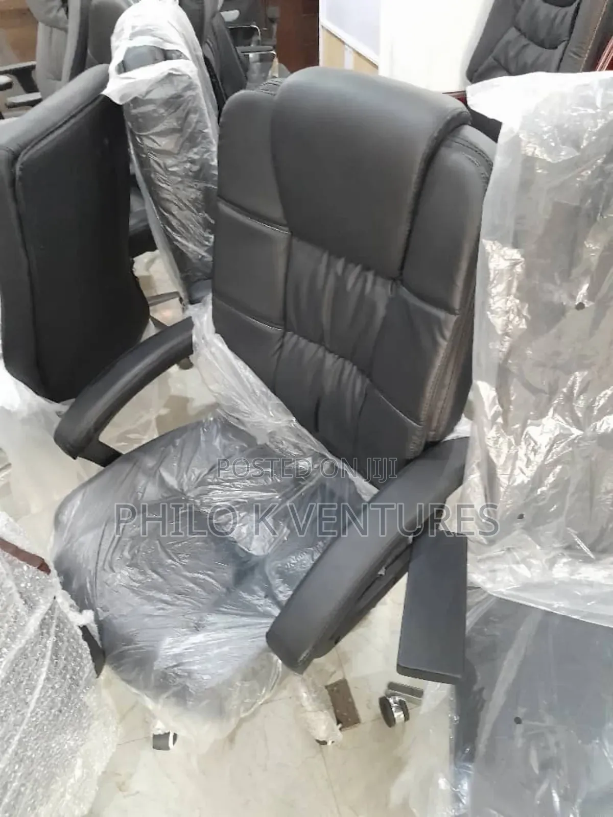 Executive Swivel Seat