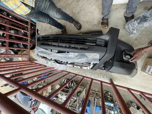 Toyota Hulix 2020,2021,2018,2020,2019 Front Bumper