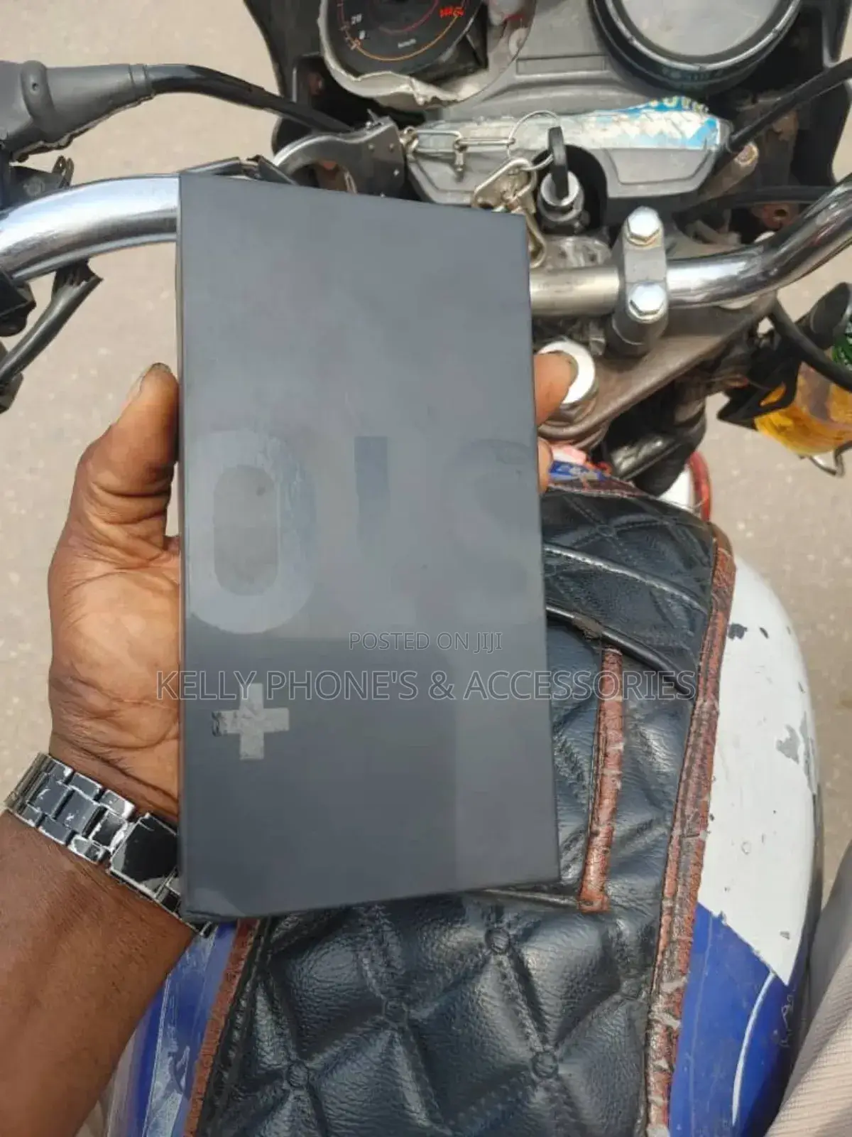 New Samsung Galaxy S10 Plus 128 GB Black