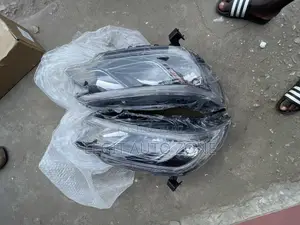 Honda CRV 2014,2015,2016 Headlight Pair