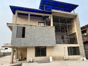 3bdrm Apartment in Skm Property, East Legon for rent