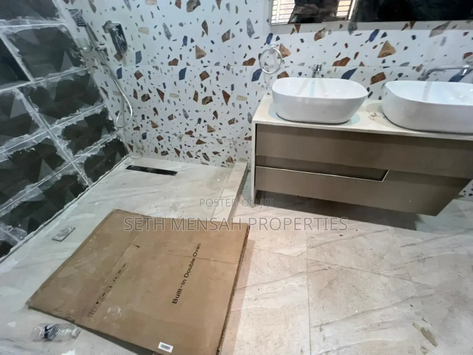 3bdrm Apartment in Skm Property, East Legon for rent
