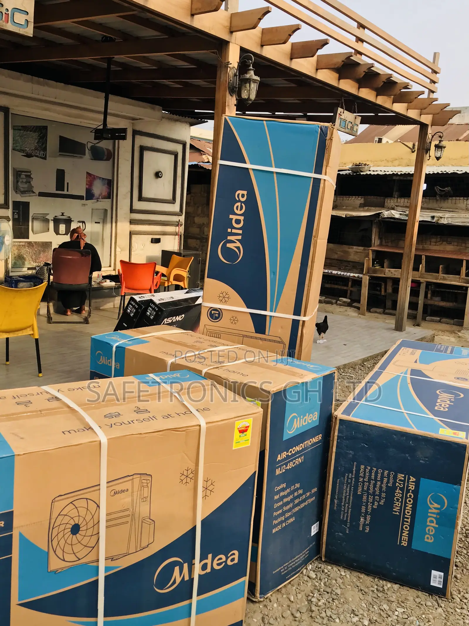 Purchase Floor Standing Midea 5.0 HP White Split AC