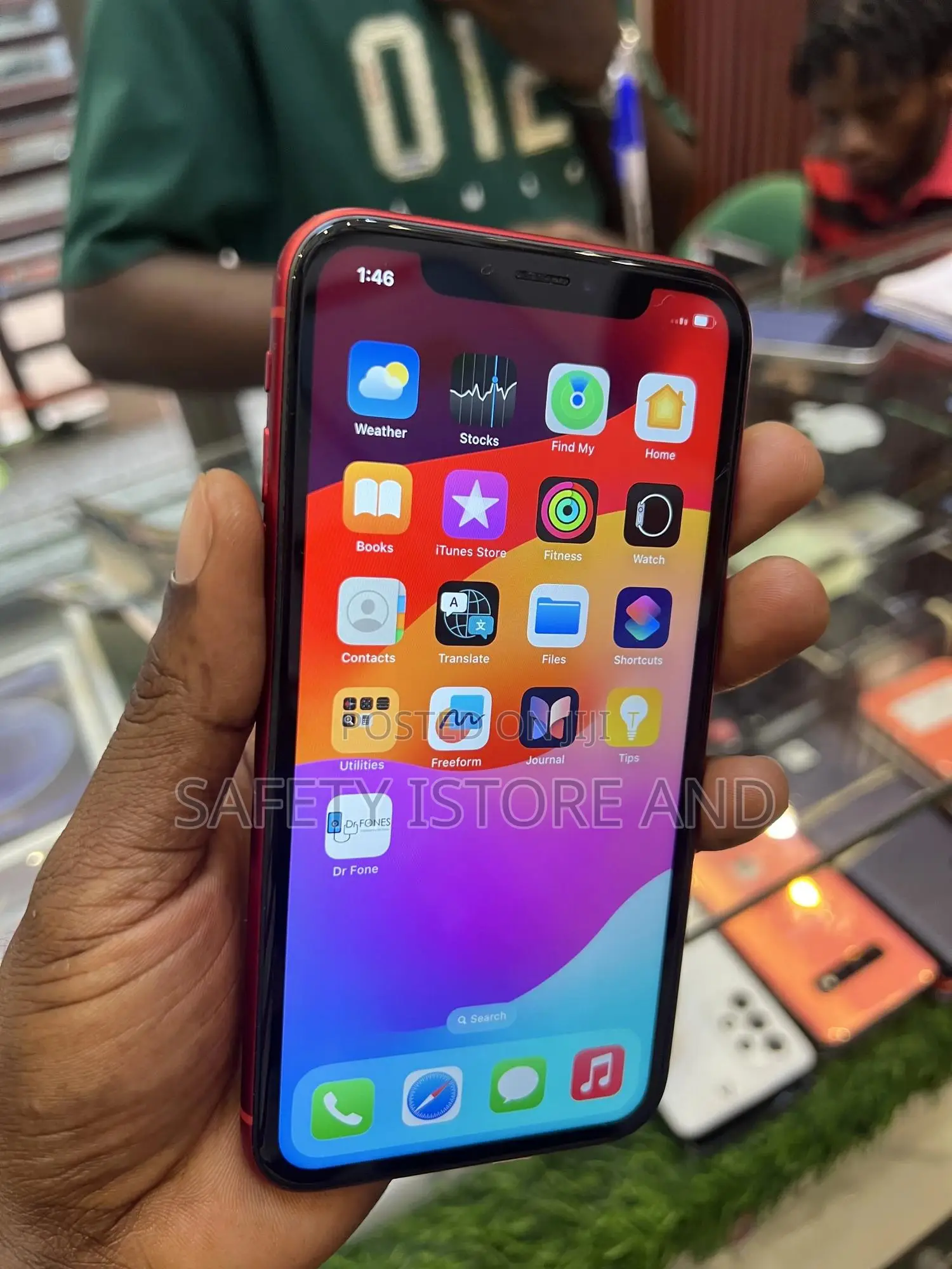 New Apple iPhone XR 128 GB Red
