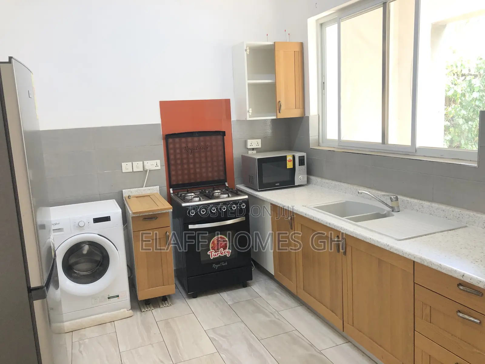 3bdrm Bungalow in Elaffhomesgh, East Legon for rent