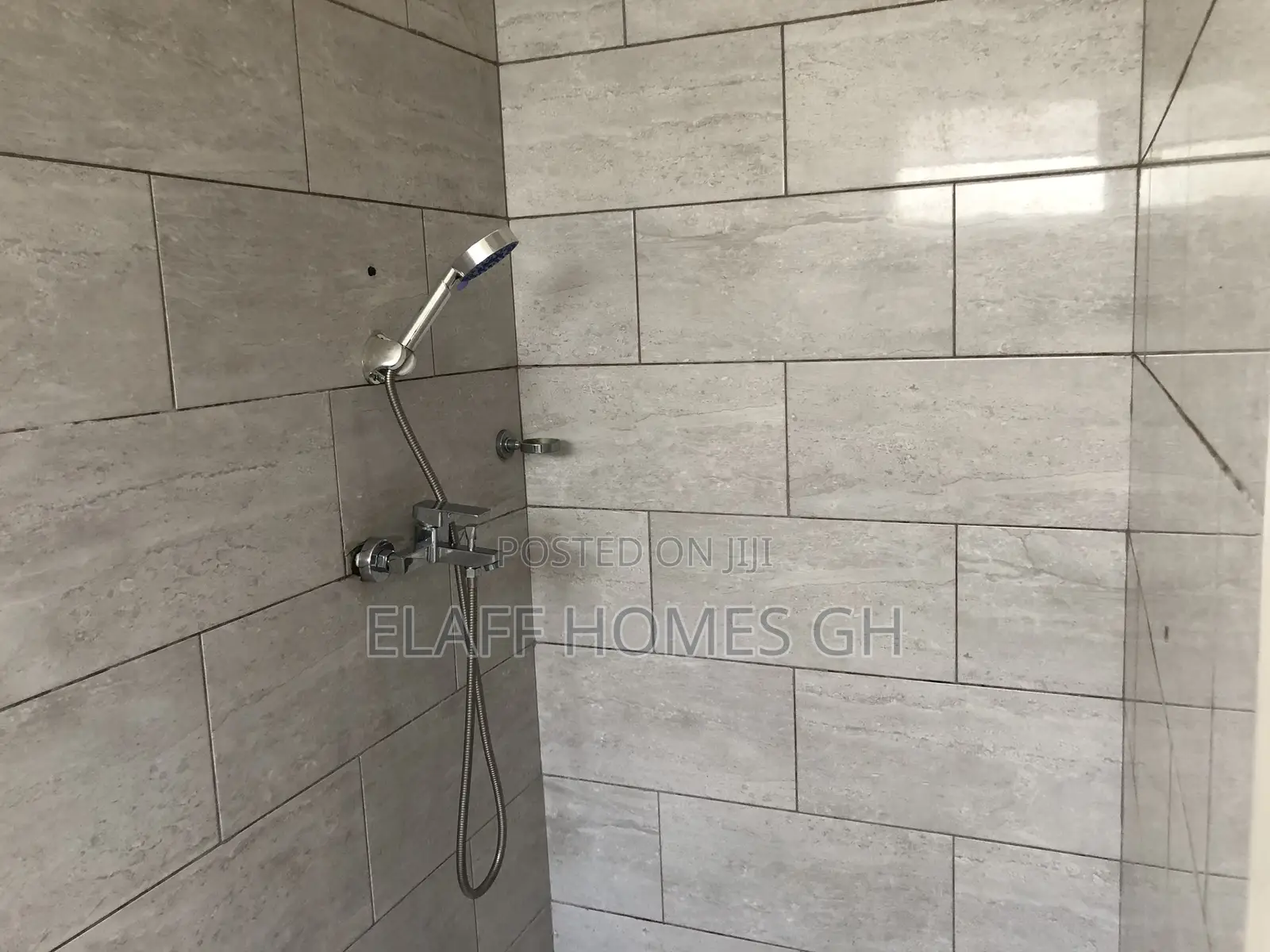 3bdrm Bungalow in Elaffhomesgh, East Legon for rent
