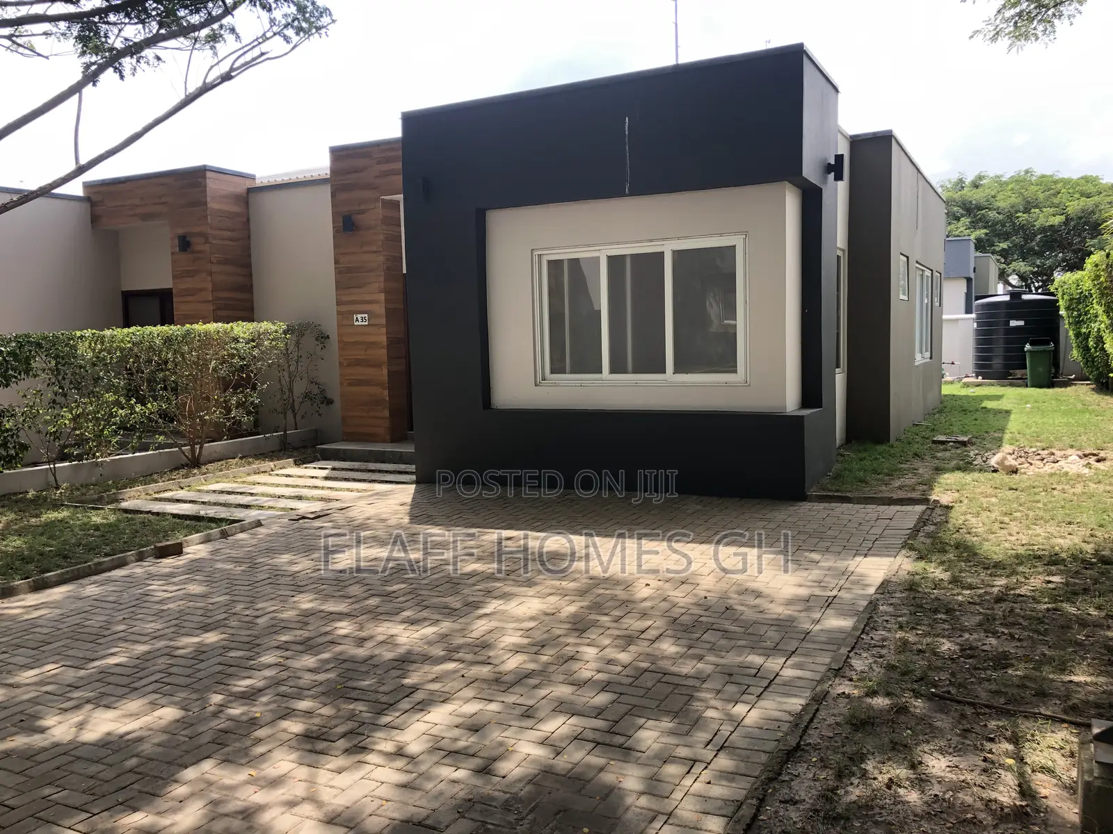 3bdrm Bungalow in Elaffhomesgh, East Legon for rent