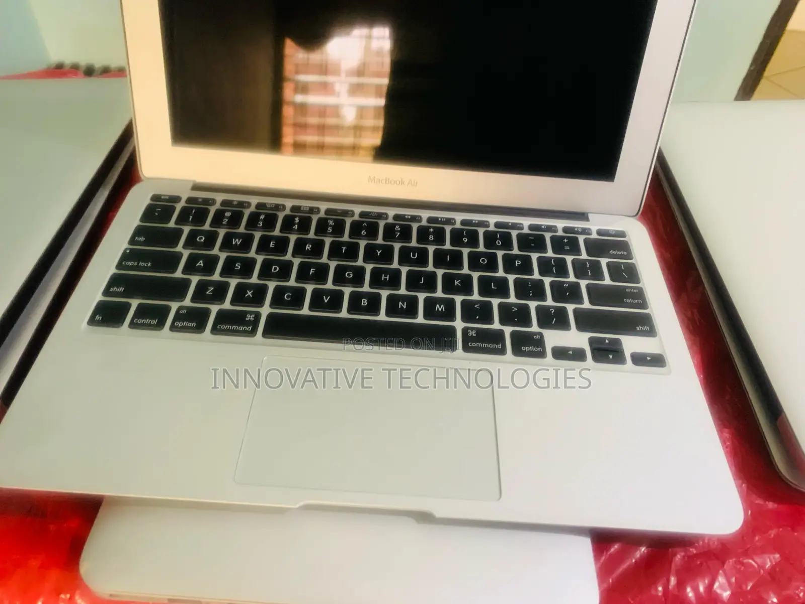 Laptop Apple MacBook Air 2015 4GB Intel Core I5 SSD 128GB