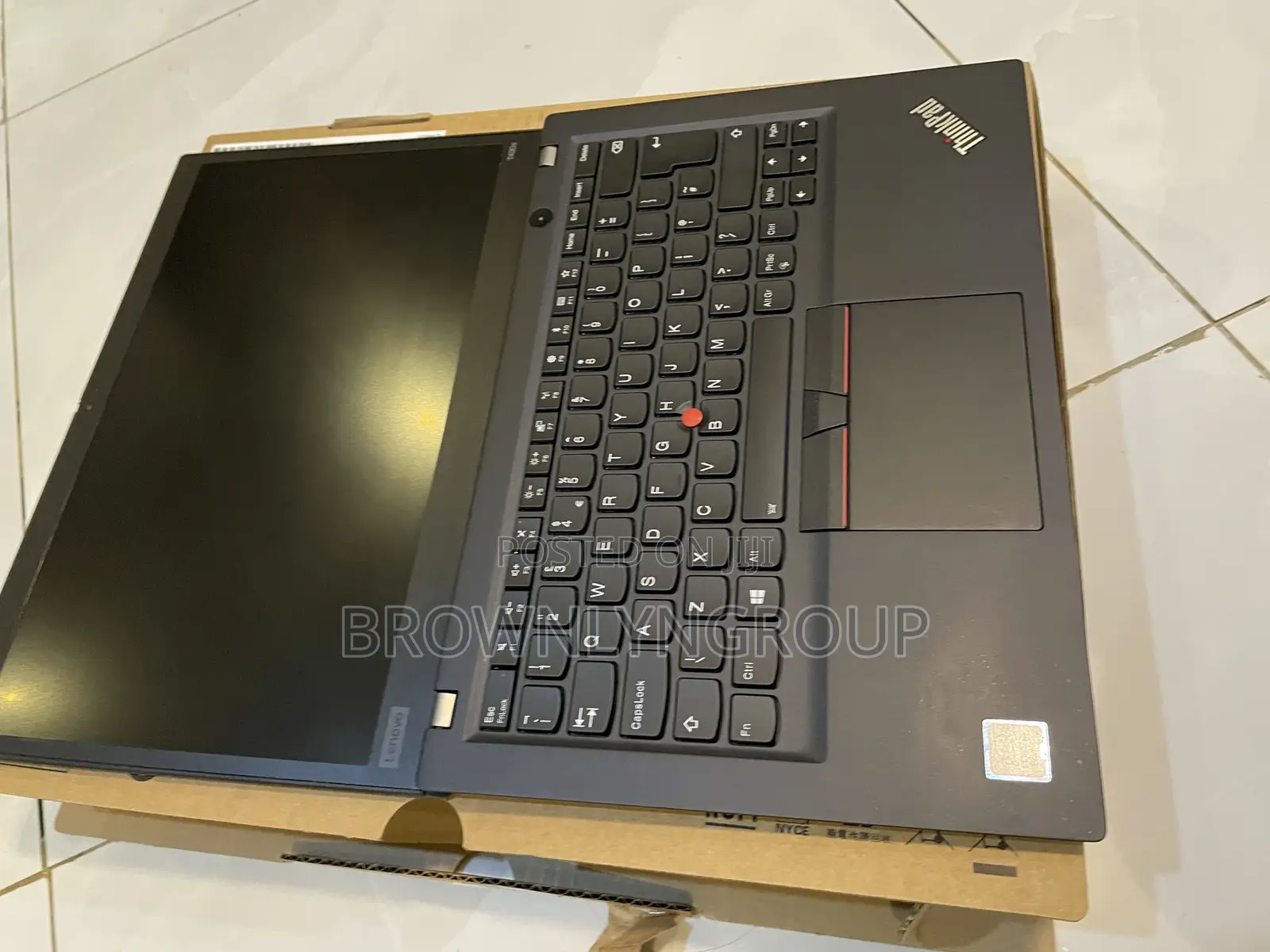 New Laptop Lenovo Thinkpad T490s 8GB Intel Core I5 SSD 256GB