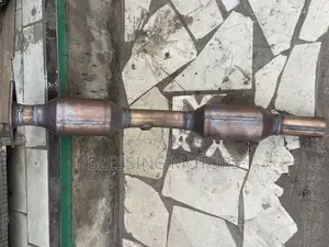 Toyota Yaris / Vitz Catalyst Converter