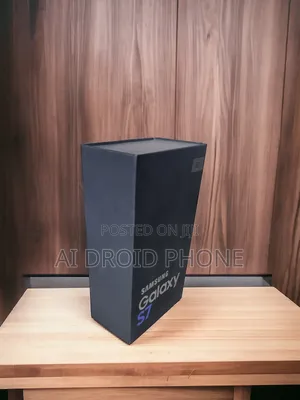 New Samsung Galaxy S7 32 GB Gray