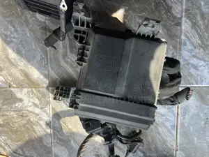 FORD-F150 2019 Fuse Box
