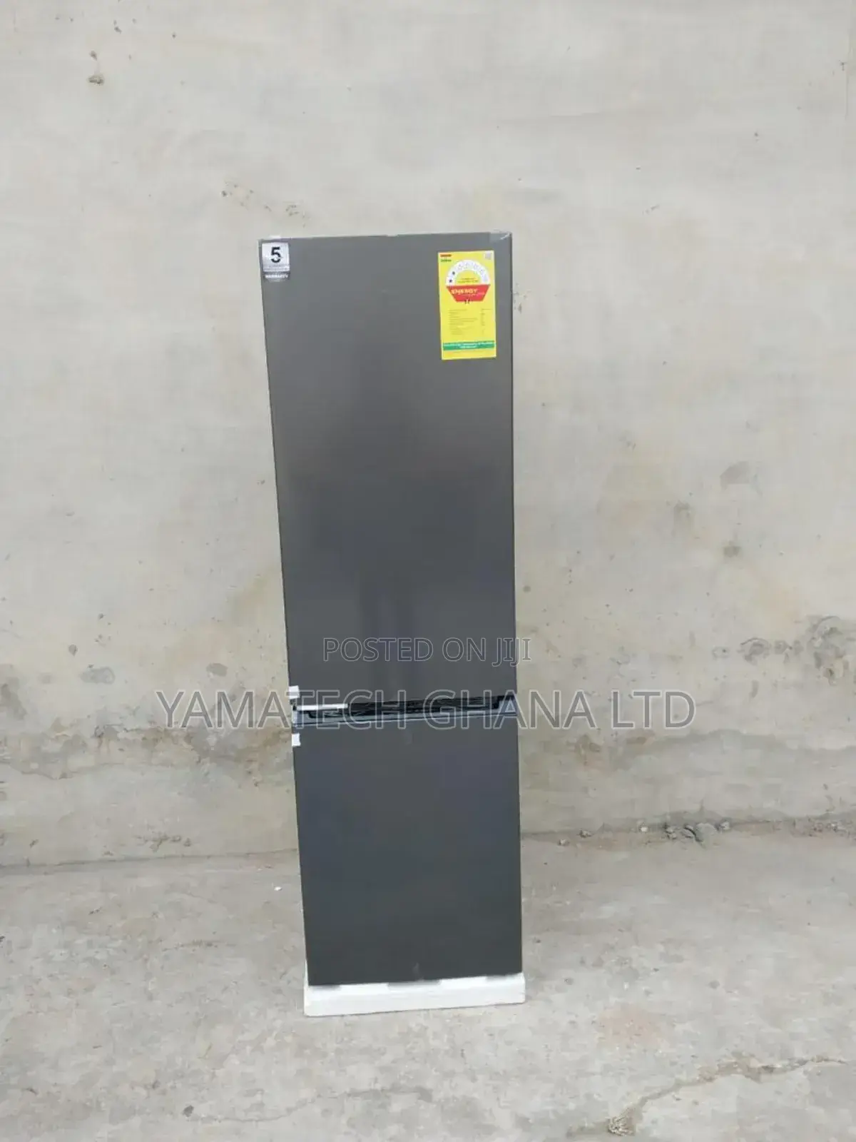 TCL Refrigerator 265bf Is 235 Litre With Bottom Freezer