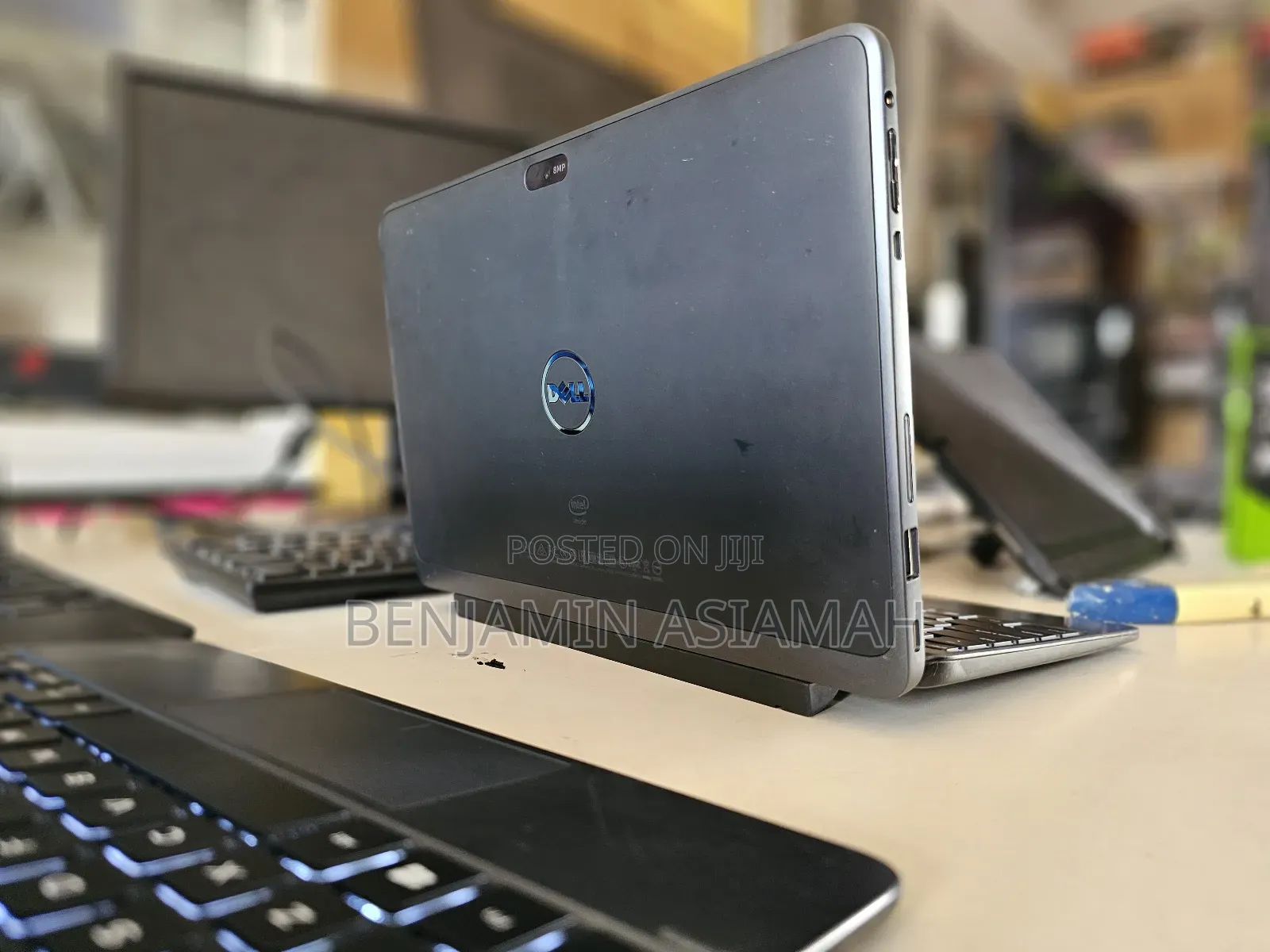 New Laptop Dell 4GB Intel SSD 60GB