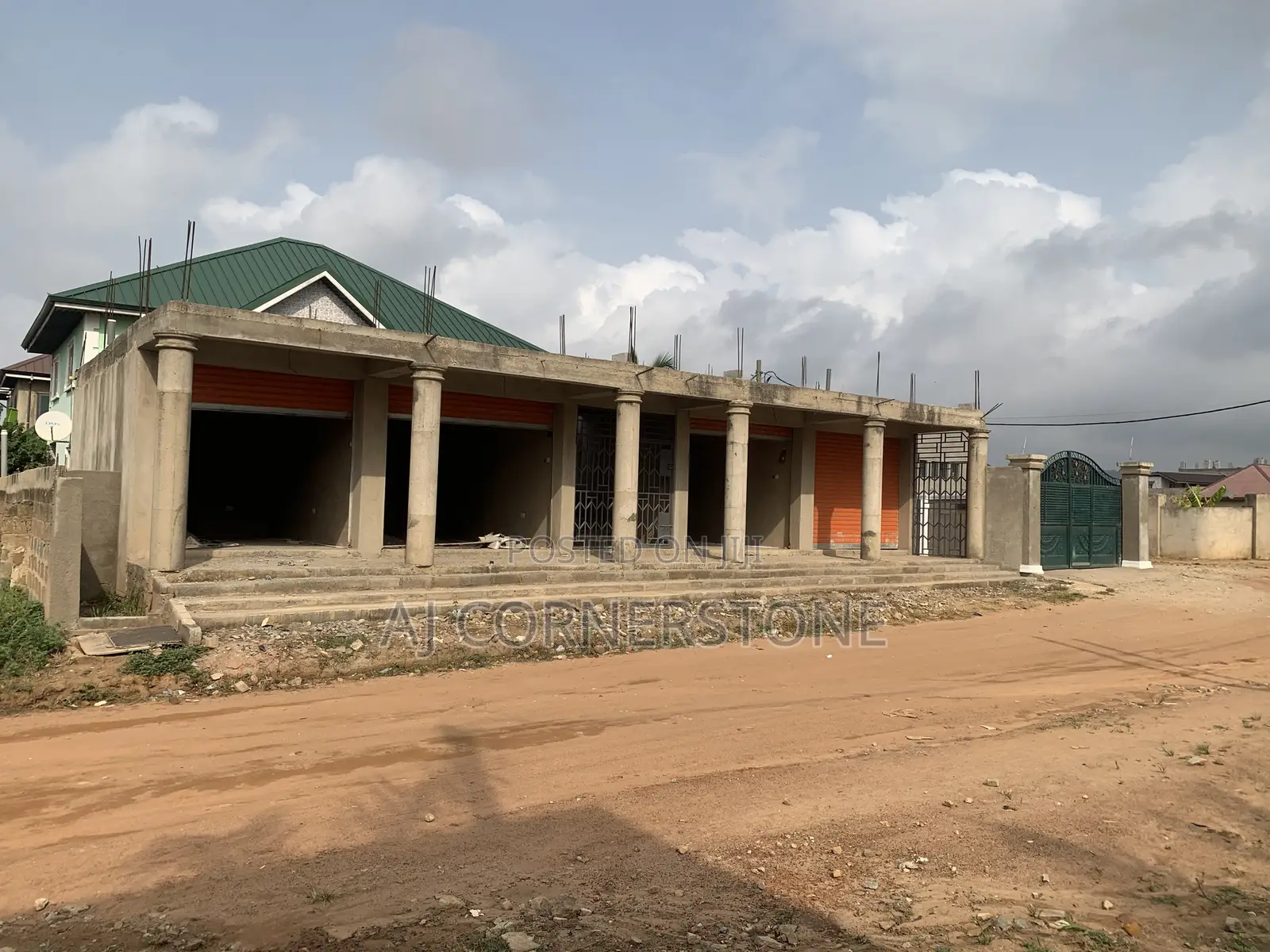 Newly Built Shops for Rent Satellite