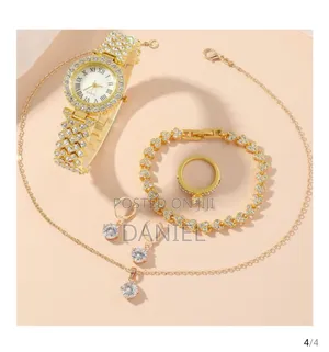 Women's Gold Gift Set Jewelries