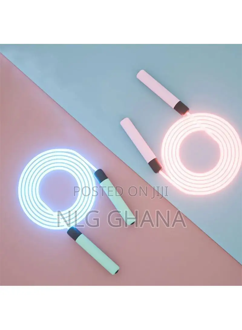 2.8M Comfortable Handles LED Luminous Transparent Jump Skipp