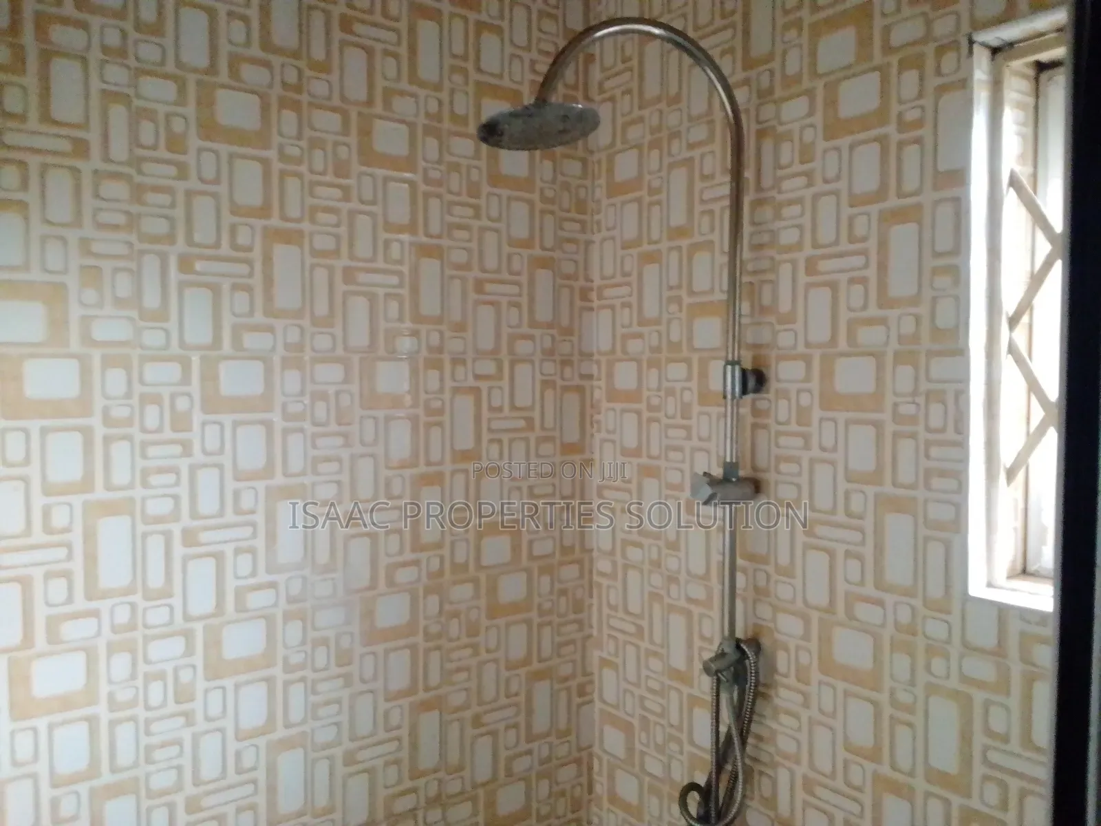 3bdrm Apartment in Isaac Properties, Shama Ahanta East Metropolitan