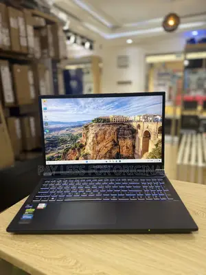 Laptop Hasee E470 16GB Intel Core i9 SSD 512GB