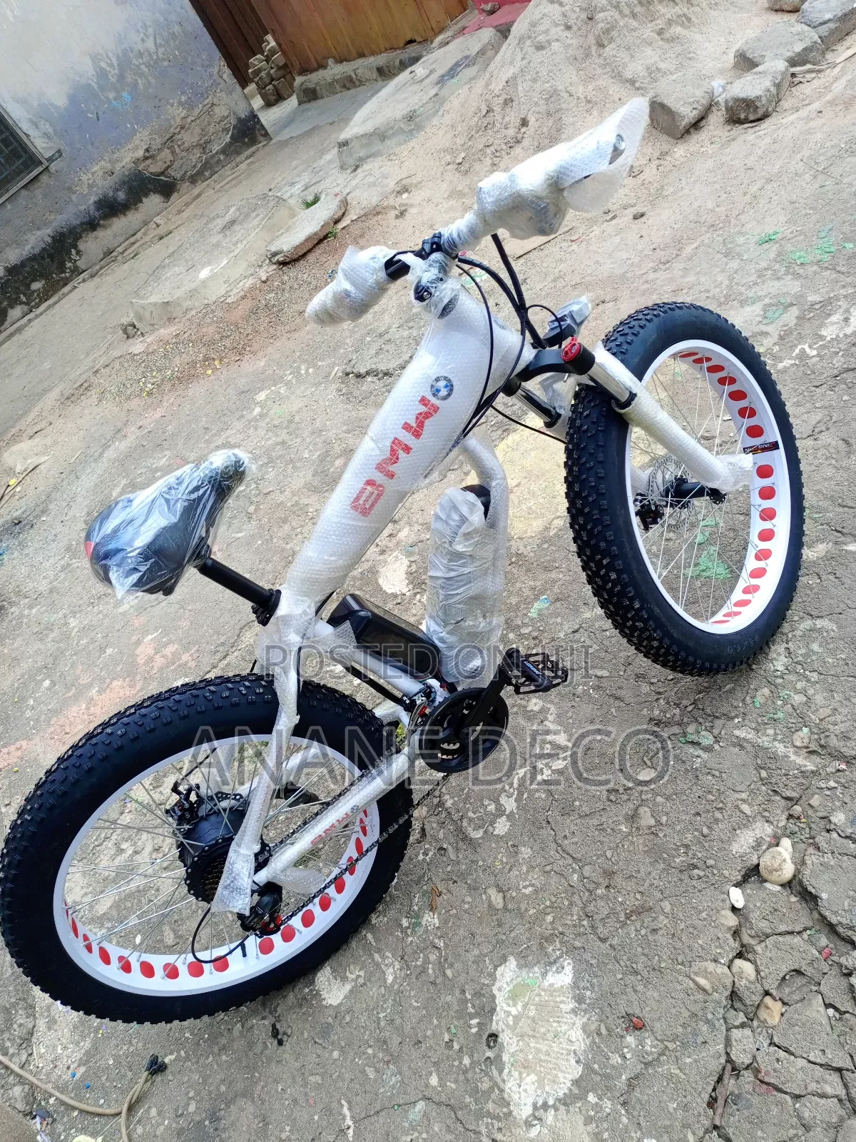New BMW FOX 2022 White