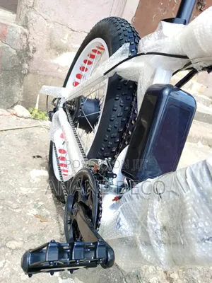 New BMW FOX 2022 White