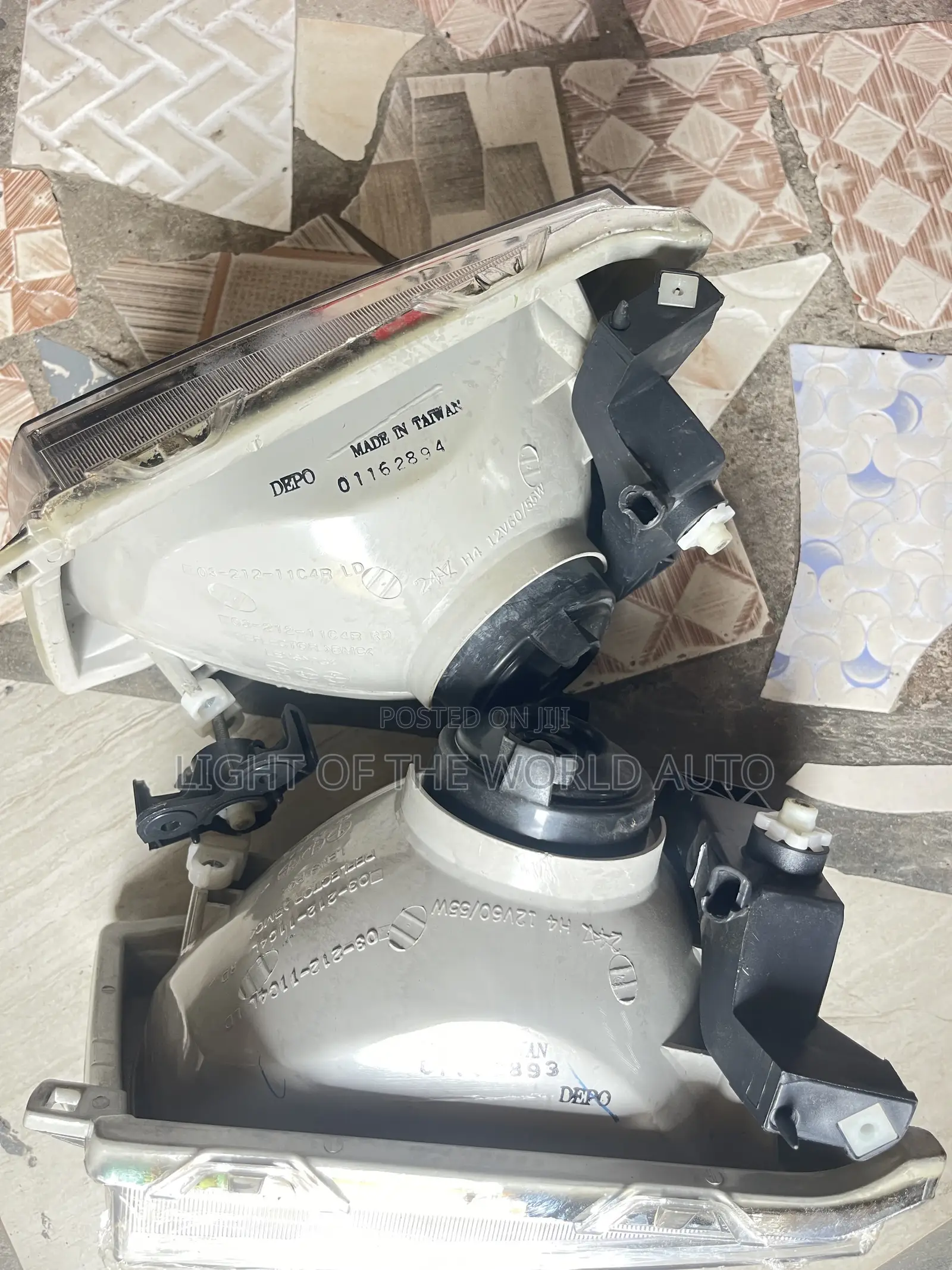 Hilux 2001 Headlight Original