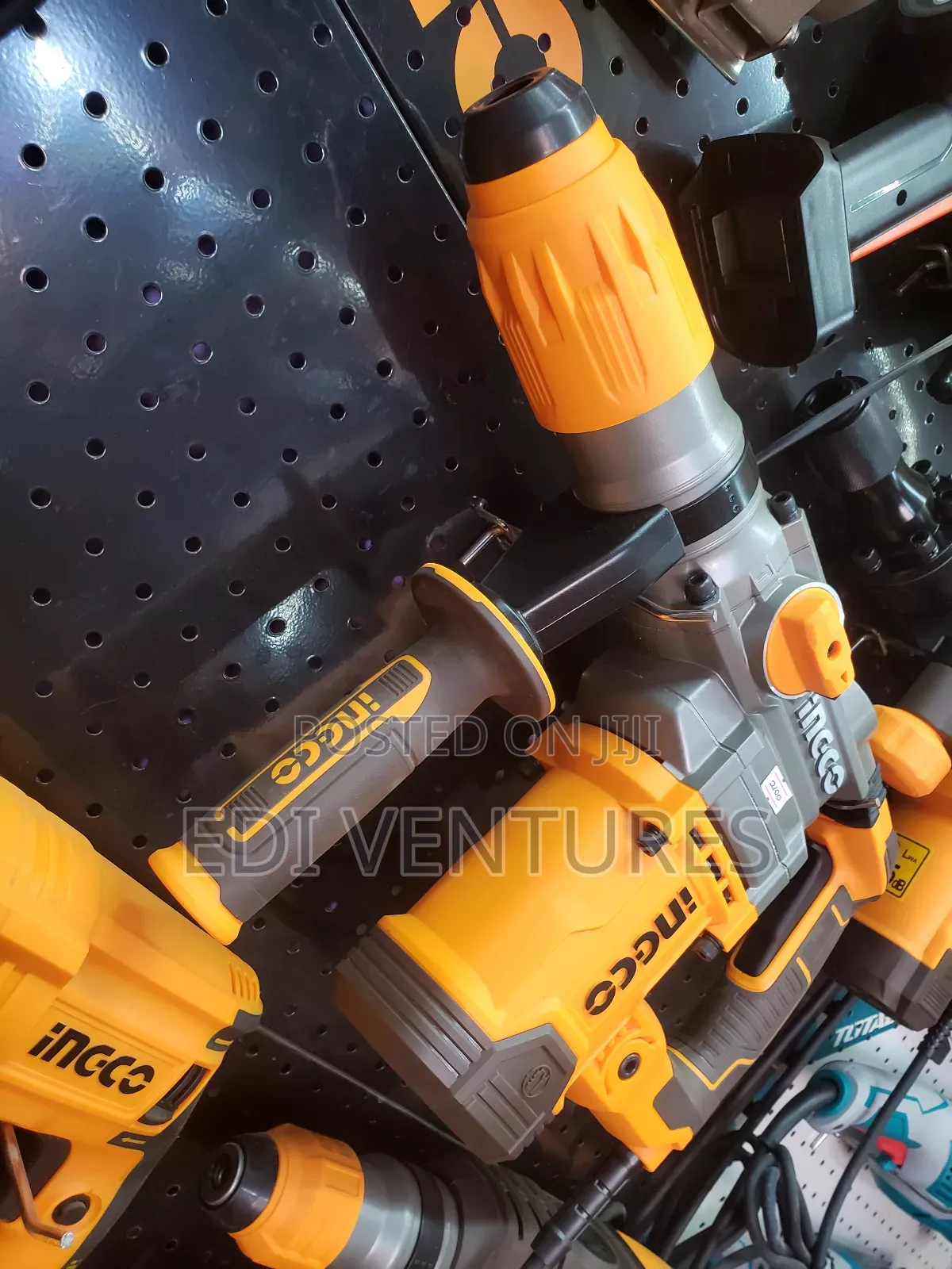 Ingco 1600w Rotary Hammer Rh