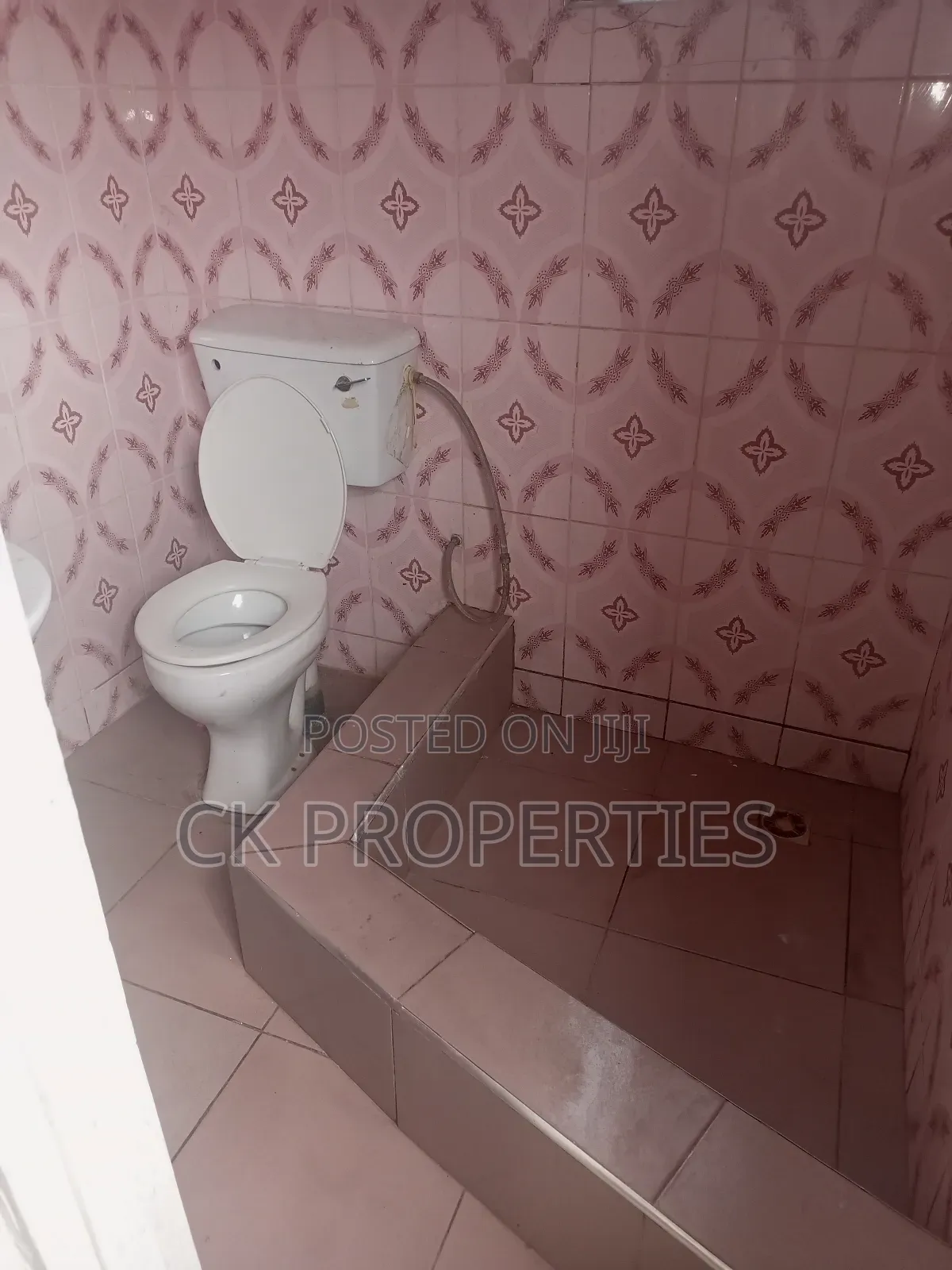 1bdrm Apartment in North Legon for rent