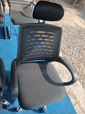 Cere Chairs