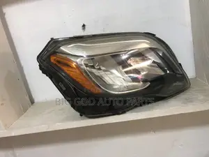 Mercedes-Benz GLK-Class Head Ligft