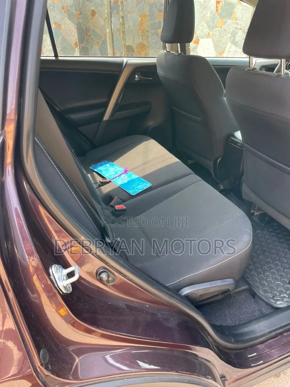 Toyota RAV4 XLE AWD (2.5L 4cyl 6A) 2017 Burgundy
