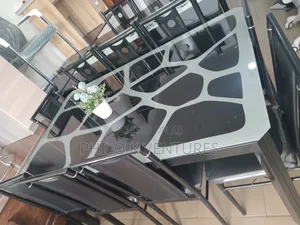 Black and White Dinnerware