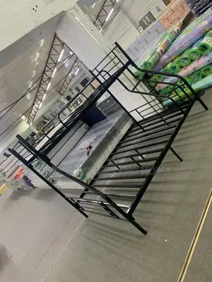 Metal Bunk Bed/Twin Bed (Double + Single )