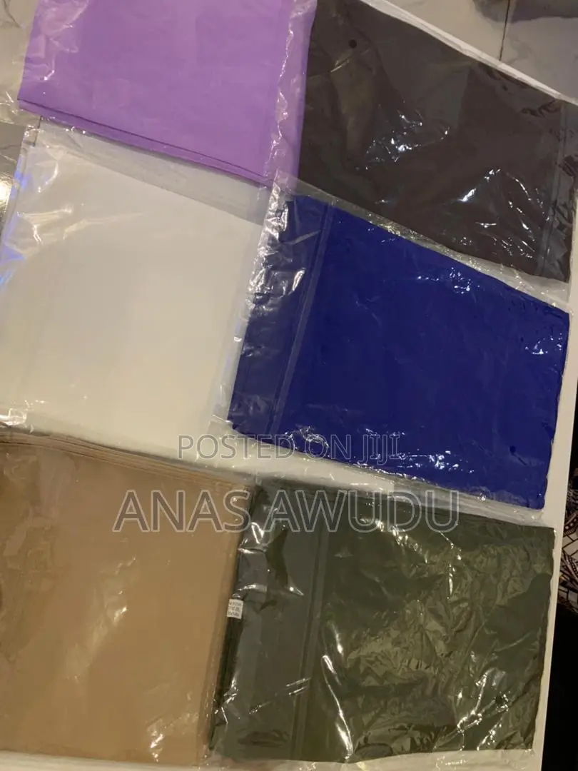 A Smooth Fabric Made Chiffon And Jersey Veils